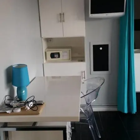 Guestready - Cozy And Luxurious Studio With Jacuzzi And Terrace! Παρίσι